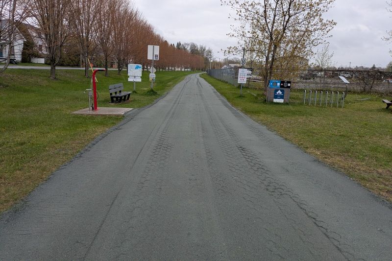 Val-Saint-François : ouverture du réseau cyclable La Cantonnière